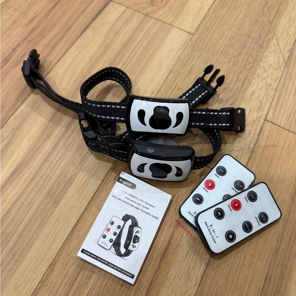 Black and White Dog Training Collar Set